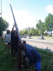 Fahnenbilder - Güntzstraße 28, Projekt im öffentlichen Stadtraum, Dresden, 2006